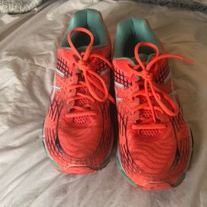 very cute, coral pink, gel-nimbus asics